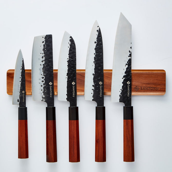 Minato-Set mit magnetischem Messerhalter aus Holz