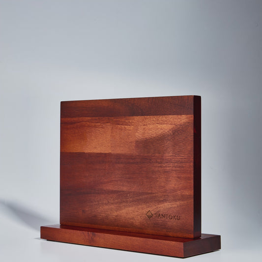 Minato -Messerserie mit Akazienholzmagnetmesserhalter